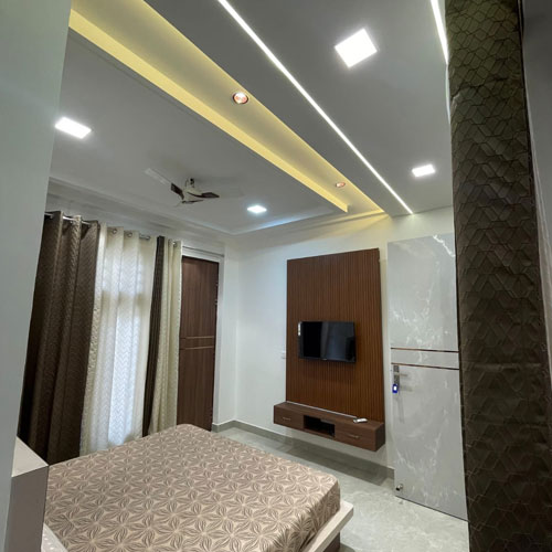 Room For Rent In Agra