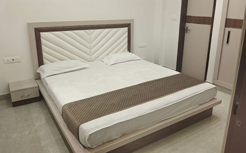 Hotel Services In Agra