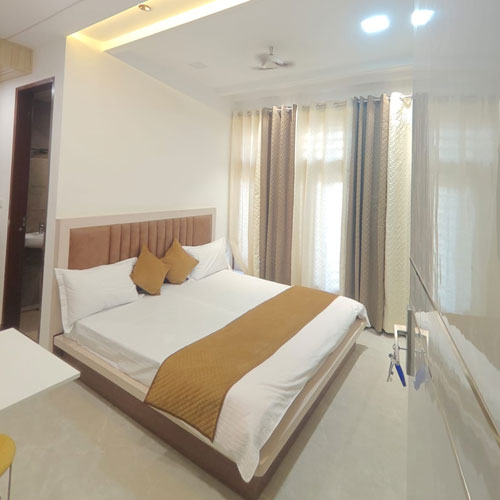 Room For Rent Near Taj Mahal